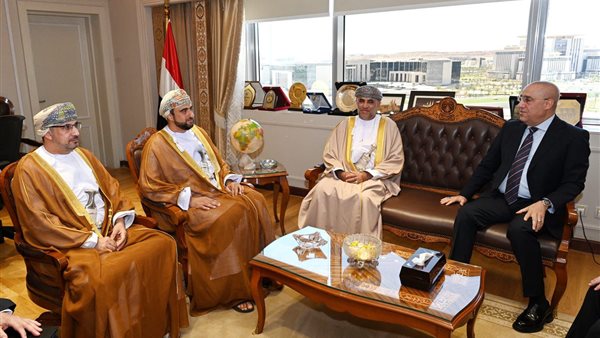 لقاء وزير الإسكان