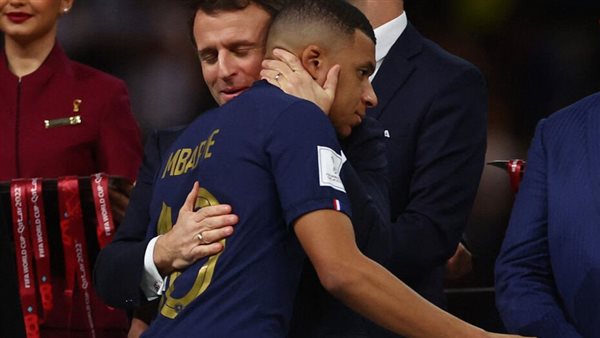 ماكرون ومبابي