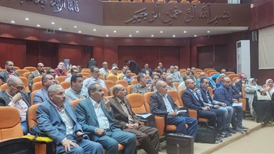 مسئولو المجتمعات العمرانية يناقشون آليات التطوير المؤسسي على مستوى الهيئة والأجهزة