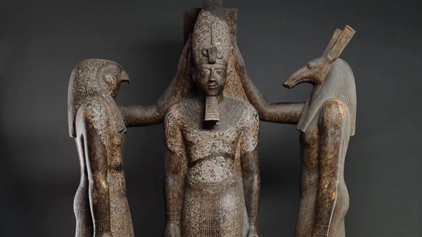 تمثال الملك رمسيس