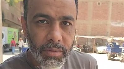 سيدة وعاطل يشرعان في قتل صاحب محل بالوراق.. والضحية: كانت عاوزة تموتني عشان طالبتها بفلوسي | بث مباشر