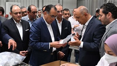 مدبولي: مهتمون بتعزيز التواصل مع المصنعين من الشركات العالمية وتقديم الدعم اللازم لهم