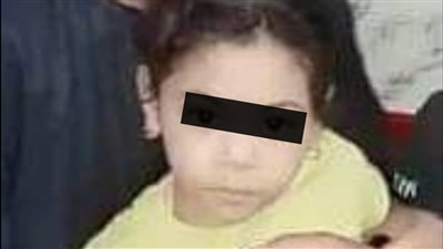 بعد الحكم بإعدام قاتل ابنة شقيقه بسوهاج.. والدة المجني عليها: حق حبيبة بنتي رجع