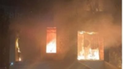 تفحم كل محتوياته.. تفاصيل حريق كافية في شبين القناطر | صور