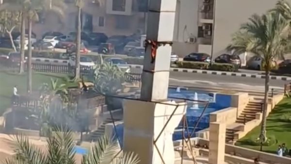 جانب من الحريق 