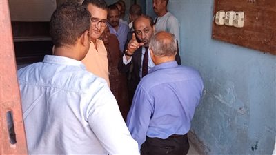 وكيل التموين بالأقصر لأصحاب المخابز: إما الالتزام وإما سحب الترخيص والغلق | صور