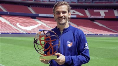 جوائز الكرة الفرنسية 2024.. مبابي أفضل لاعب محلي وجريزمان الأنجح بالخارج