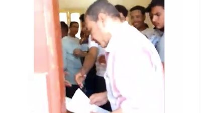 مدرس ابتدائي منتدب.. ننشر نتيجة التحقيق في واقعة مراقبة سباك بامتحانات الثانوية في سوهاج