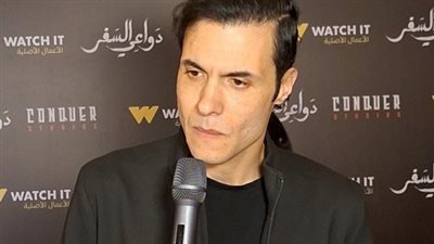 موعد ومكان جنازة والدة أمير عيد 