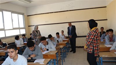 8298 طالبًا وطالبة يؤدون امتحانات الشهادة الإعدادية بشمال سيناء