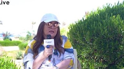 ينتحل شخصيتها.. نهال عنبر تحذر من مجهول يحاول الاستيلاء على أموال المواهب