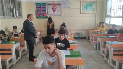 وكيل تعليم البحيرة: انتظام سير امتحانات الإعدادية وغرفة العمليات لم تتلق أي شكاوى