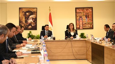 وزير الرياضة يبحث مع وزيرة التخطيط تقييم عروض إدارة وتشغيل مدينة مصر الأولمبية