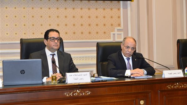 اجتماع لجنة نقل البرلمان