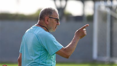 وضع لائحة مالية جديدة وتجديد الثقة في طلعت يوسف.. أبرز قرارات مجلس إدارة الاتحاد السكندري