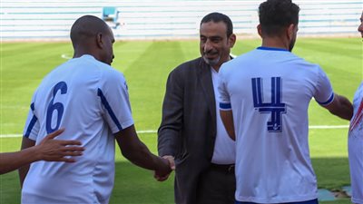 التفاوض مع مدرب آخر أبرزها.. أسباب دفعت مدرب الترسانة للرحيل عن الشواكيش