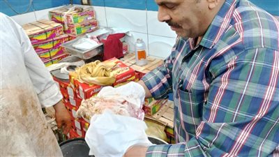 سلع منتهية الصلاحية.. ضبط 121 مخالفة تموينية خلال حملات تفتيشية مكثفة بالمنيا