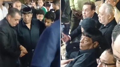 أحمد عدوية يغيب عن عزاء زوجته.. وعبد الباسط وحكيم وأشرف زكي أبرز الحاضرين
