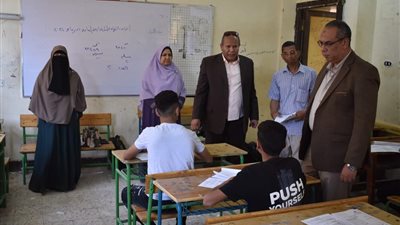 بسبب الغش.. استبعاد رئيس لجنة ومراقب أول بإحدى لجان الشهادة الإعدادية بسوهاج