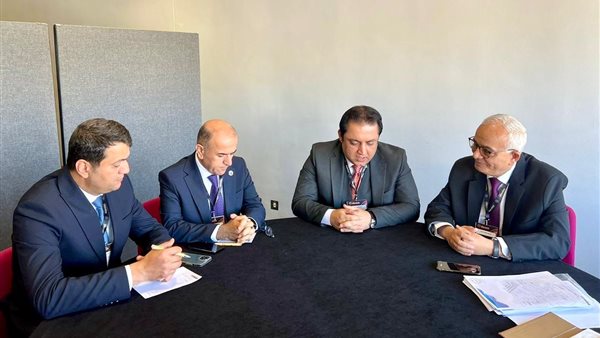 حجازي مع وزير تعليم