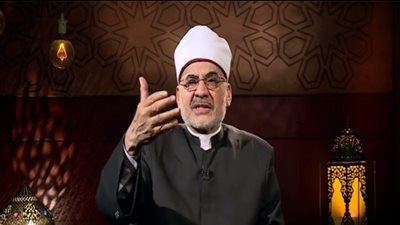 أزهري عن المتربحين من الفيديوهات الدينية: أكالون للسحت وبيحطوا نفسهم في جهنم 