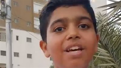 طالب إعدادي يبيع حلويات في شوارع القاهرة: ببقى مبسوط وأنا بشتغل عشان أساعد أهلي | بث مباشر