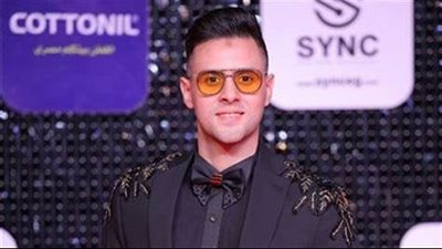 إخلاء سبيل إسلام سعد مصمم الأزياء بكفالة 300 ألف جنيه في قضية تهريب الدولارات إلى تركيا | بث مباشر