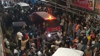 قرية سنتريس بالمنوفية تودع 4 فتيات من ضحايا حادث معدية أبو غالب