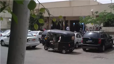 إغلاق شارع 9 بالمعادي بسبب أعمال الصرف الصحي بالقاهرة