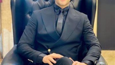 عقب إخلاء سبيله.. المصمم إسلام سعد يظهر في بث مباشر بعد اتهامه بتهريب 55 ألف دولار