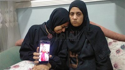 والدة حبيبة إحدى ضحايا معدية أبو غالب: خلصت امتحان 2 إعدادي وخرجت تشتغل عشان تساعدنا