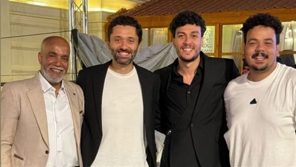 أحمد عبد الوهاب وكريم