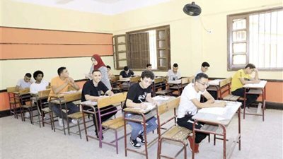 المدارس تتسلم أرقام جلوس الثانوية العامة 2024 استعدادًا لتوزيعها على الطلاب غدًا
