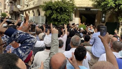 الكل حزين لوفاته.. جنازة مهيبة للشيخ محمد الكتاني رائد الطريقة الكتانية الصوفية بالإسكندرية| بث مباشر