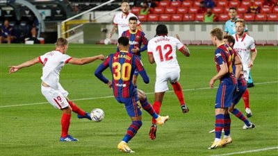 رقم قياسي لـ برشلونة أمام إشبيلية قبل مباراة الليلة