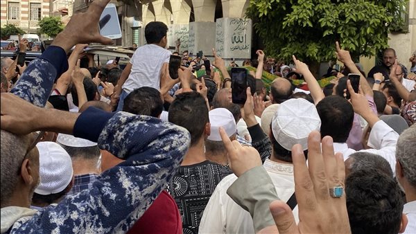 تشييع جثمان الشيخ