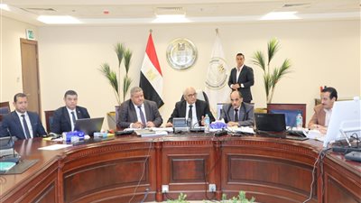 وزير التعليم من غرفة عمليات الدبلومات الفنية يوجه باتخاذ الإجراءات القانونية تجاه محاولات الغش