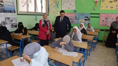 متهم بجريمة شرف أو لديه قرابة بالطلاب.. التعليم تحدد موانع التقدم لرئاسة لجان امتحانات الدبلومات الفنية 