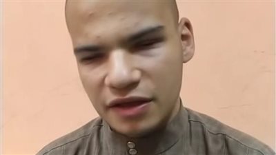 شريف قارئ القرآن الكفيف بالمنوفية: والدتي عكازي.. بتسافر معايا لجامعة طنطا | بث مباشر