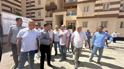 نائب رئيس هيئة المجتمعات يكلف بالالتزام بأعمال النظافة والتجميل وصيانة الطرق بالمدن الجديدة 