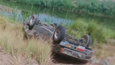 إصابة 10 أشخاص في تصادم سيارة ميكروباص وملاكي بالأقصر│ صور