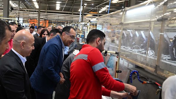 رئيس الوزراء في جولة