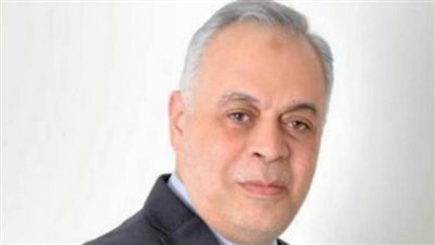 أشرف زكي: سارة سمير وأحمد الجندي كانا بسمة الأمل الوحيدة