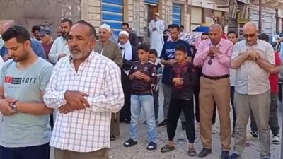 تبرعوا لها بمقبرة.. جنازة مهيبة لفلسطينية من غزة في كفر الشيخ