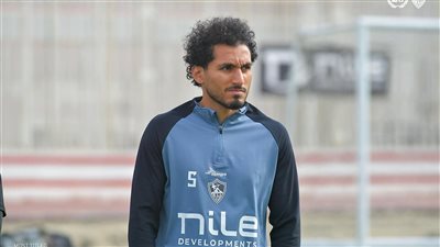 بعد إجراء جراحة الرباط الصليبي.. أحمد حمدي يظهر في مران الزمالك 