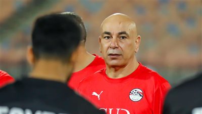 منهم حسام حسن.. تدريب 22 مدربا مصريا بالجامعة البريطانية ضمن المشروع القومي لتطوير مدربي المنتخبات الوطنية