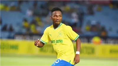 لاعب صن داونز السابق يقترب من الانضمام إلى الزمالك 