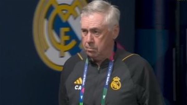 المدرب الإيطالي كارلو