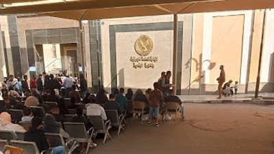 موعد انتهاء مهلة الأجانب الموجودين بالبلاد بشأن الإقامة