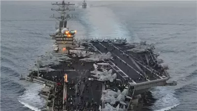 مسؤولان أمريكيان ينفيان استهداف الحوثي لحاملة الطائرات آيزنهاور